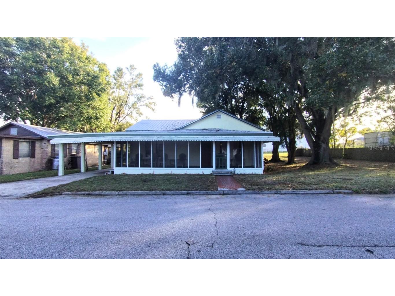 20 E 3rd Street Frostproof FL 33843 O6166502 image1