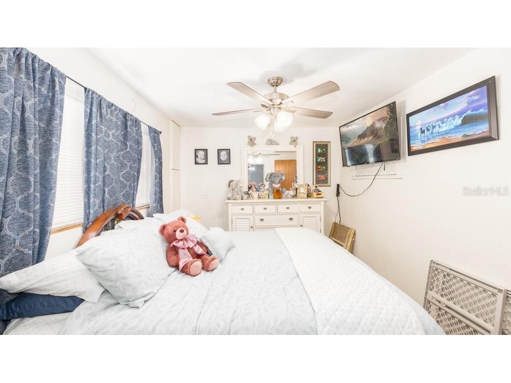 20 Florida Street Frostproof FL 33843 O6384888 image14