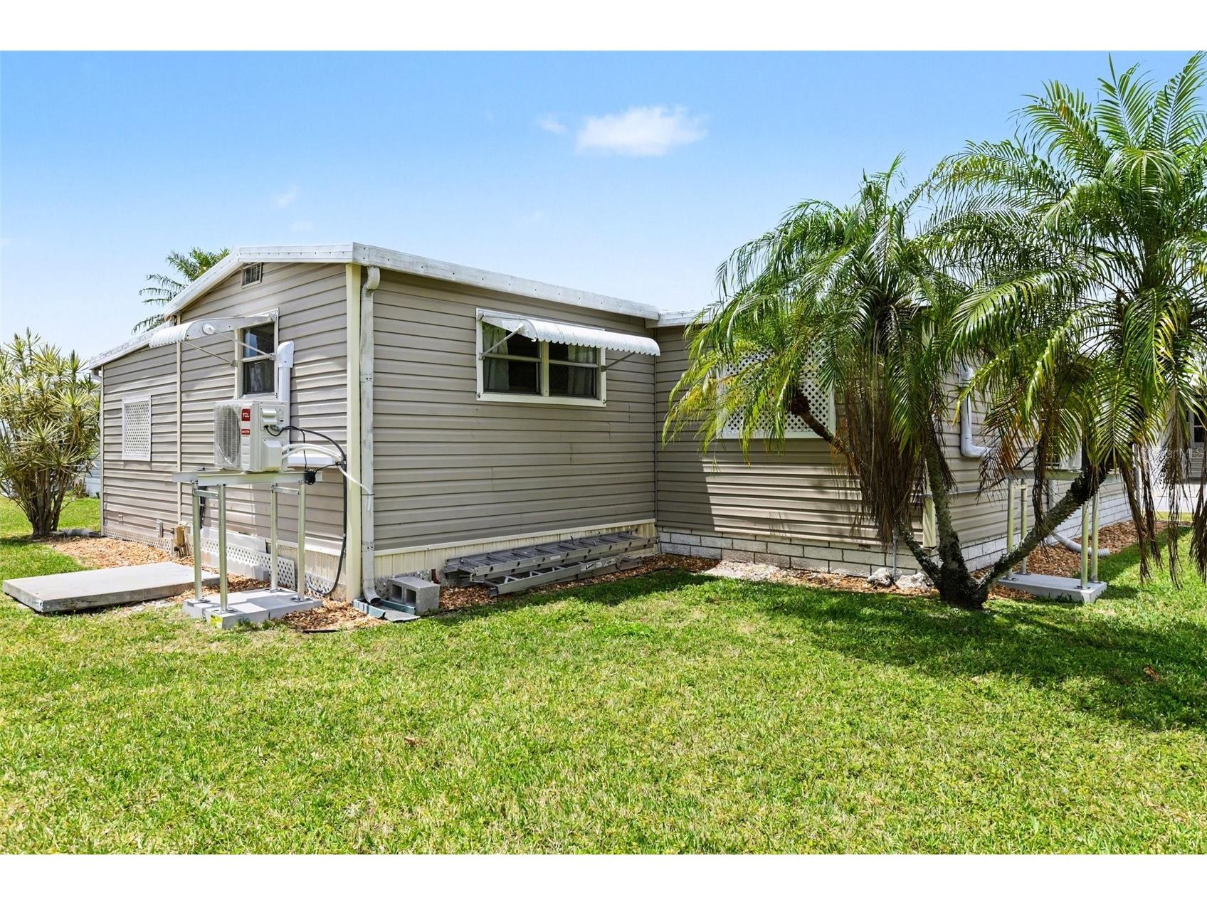 20 Holland Drive Punta Gorda FL 33950 C7525277 image15