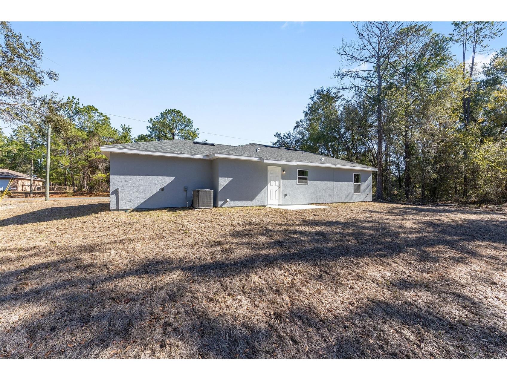 20 Locust Course Radial Ocala FL 34472 OM718927 image28