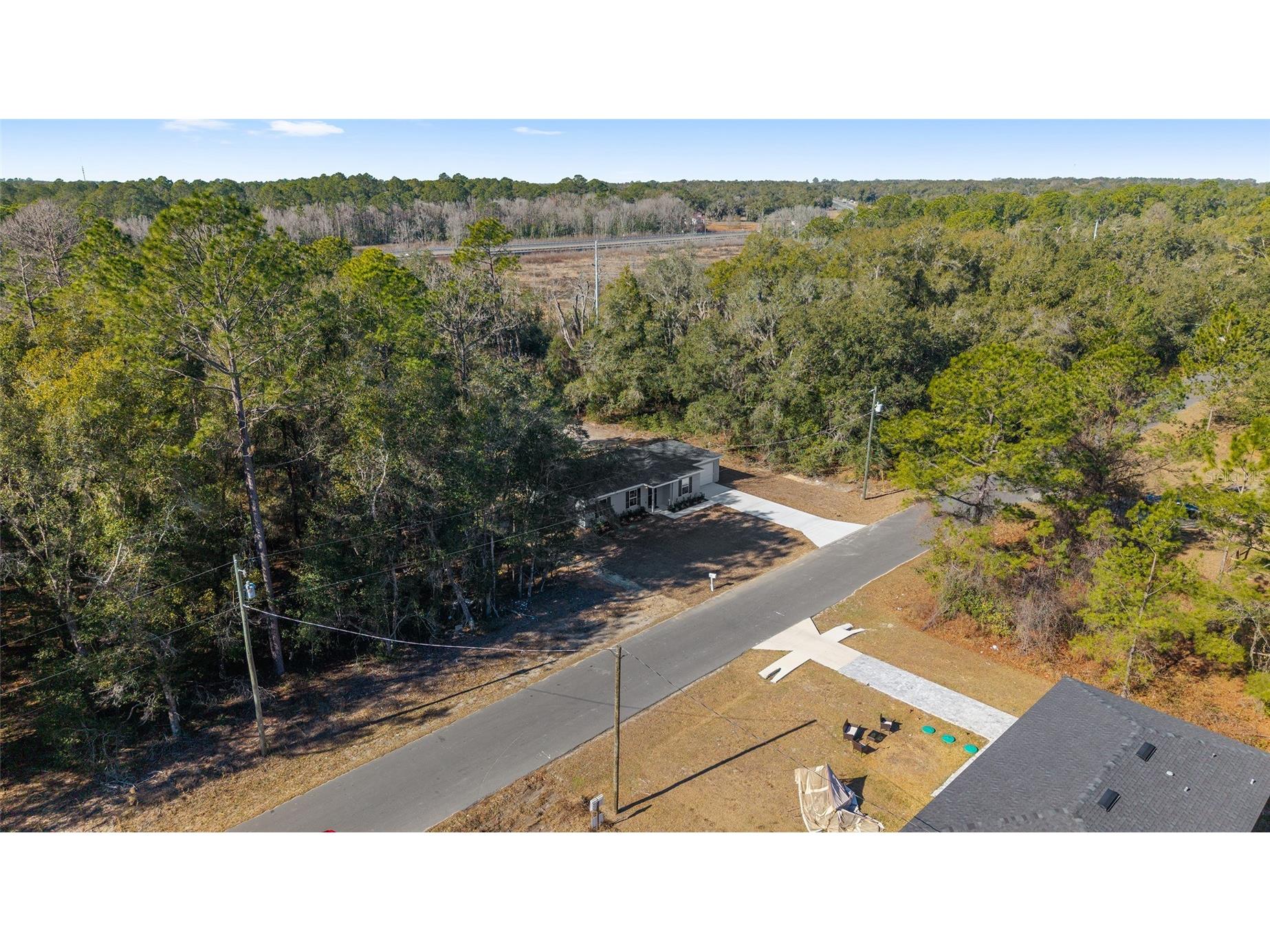 20 Locust Course Radial Ocala FL 34472 OM718927 image34