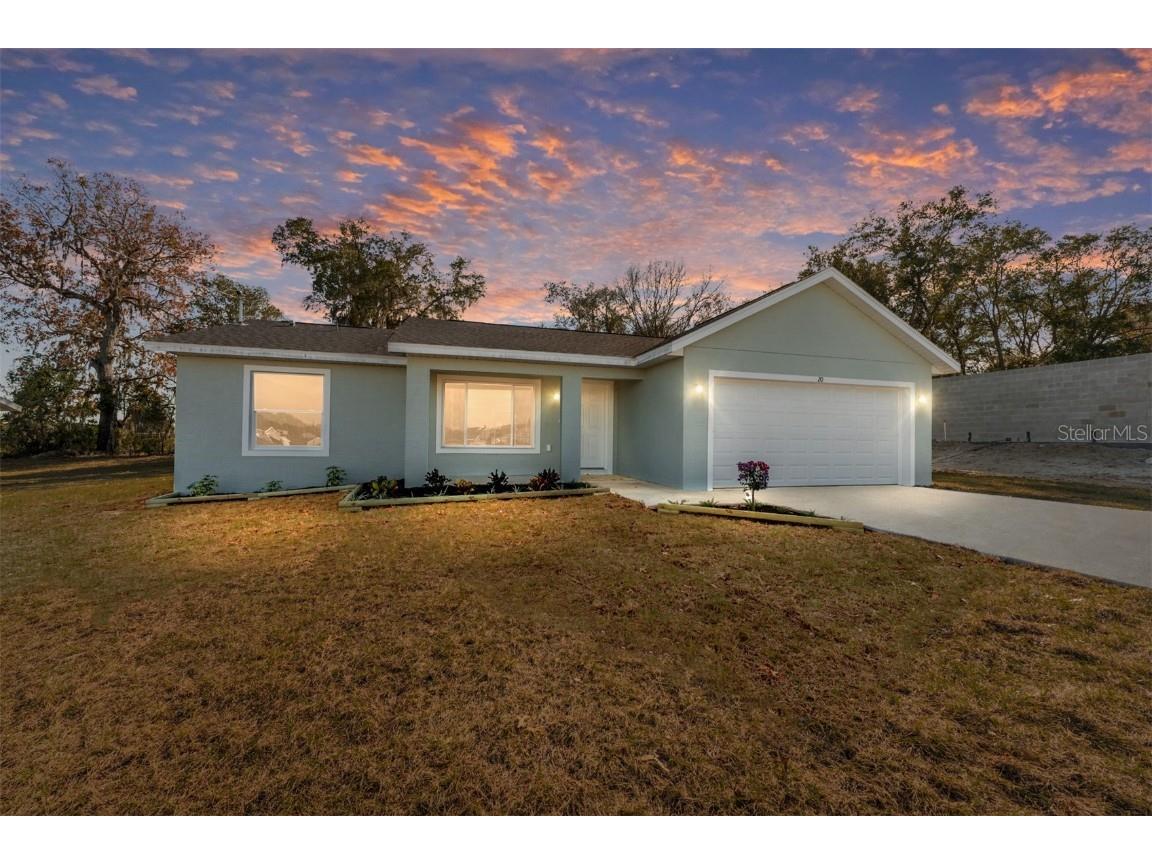 20 Maple Lane Ocklawaha FL 32179 OM668978 image1