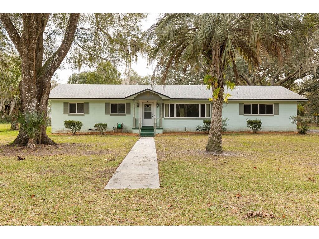 20 Melodie Lane Deland FL 32724 V4934333 image1