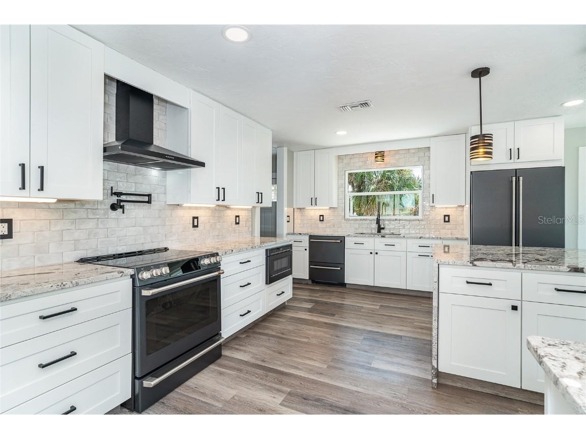 20 N Gulf Boulevard Placida FL 33946 D6143626 image7