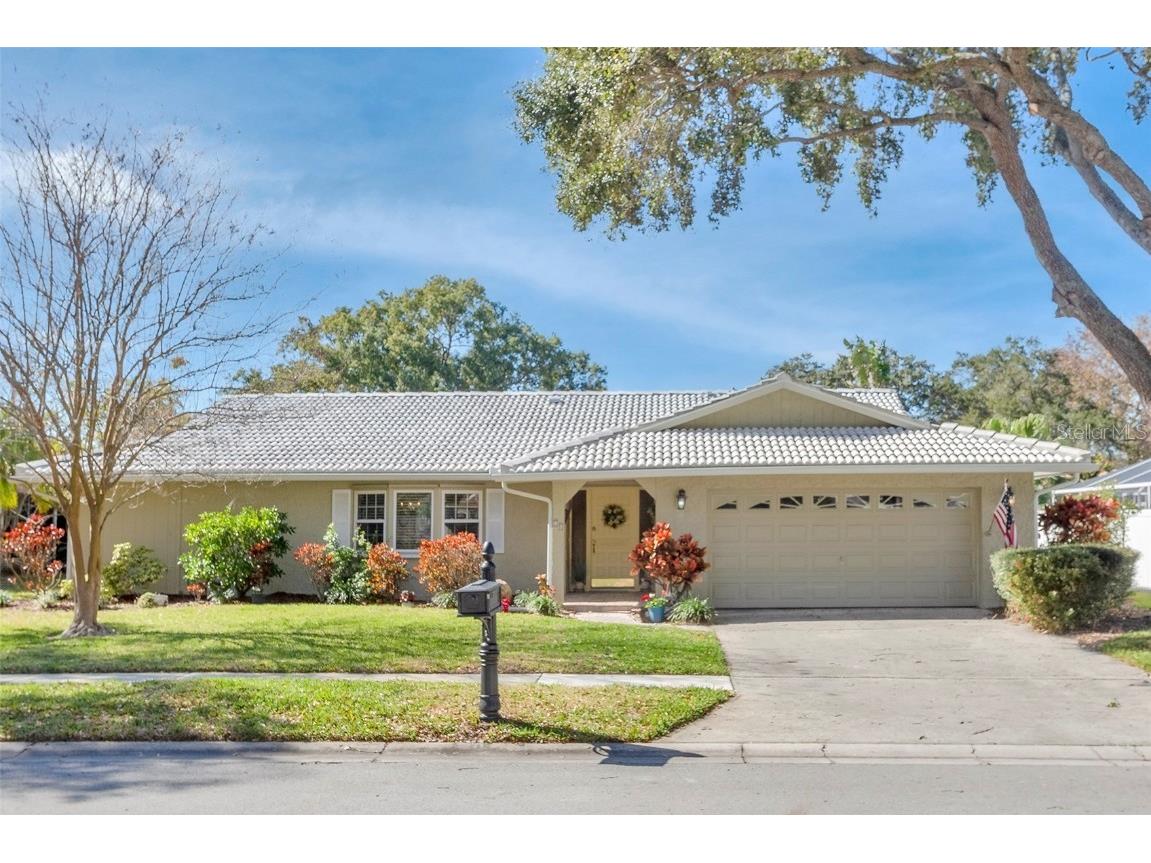 20 Pelican Place Palm Harbor FL 34683 U8188827 image1