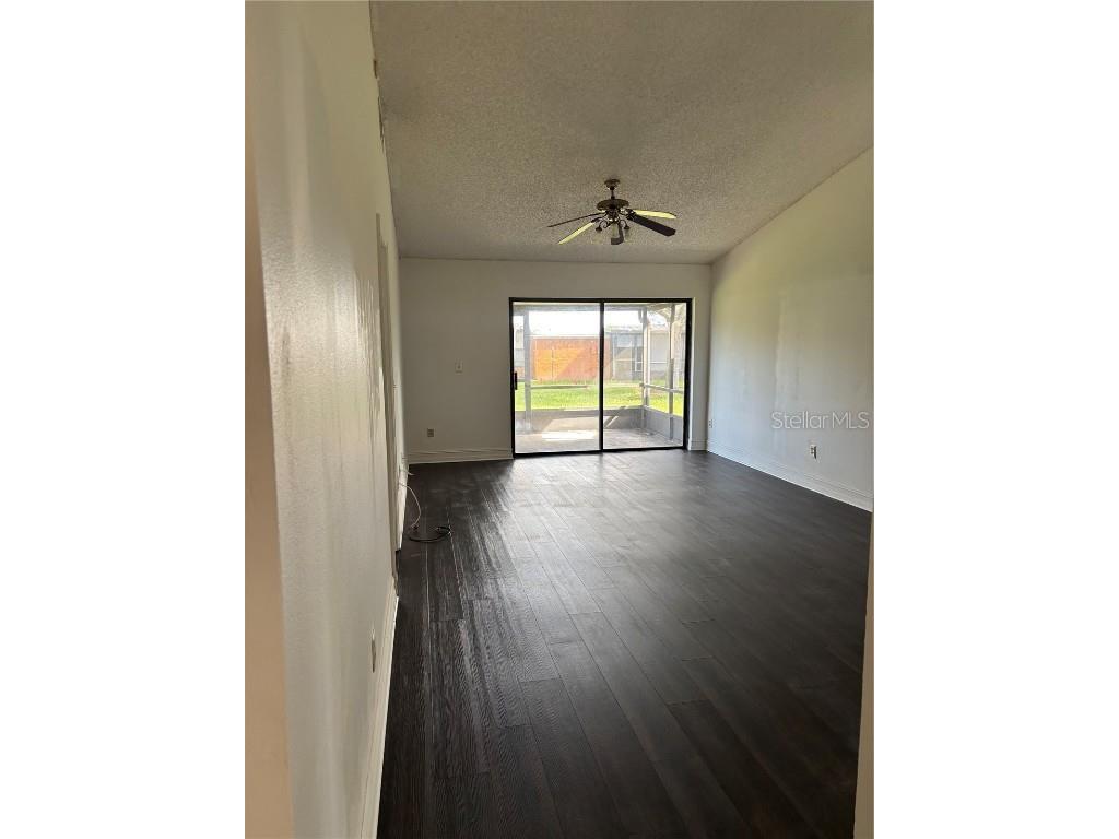 20 Silver Oak Circle Kissimmee FL 34743 S5135471 image3