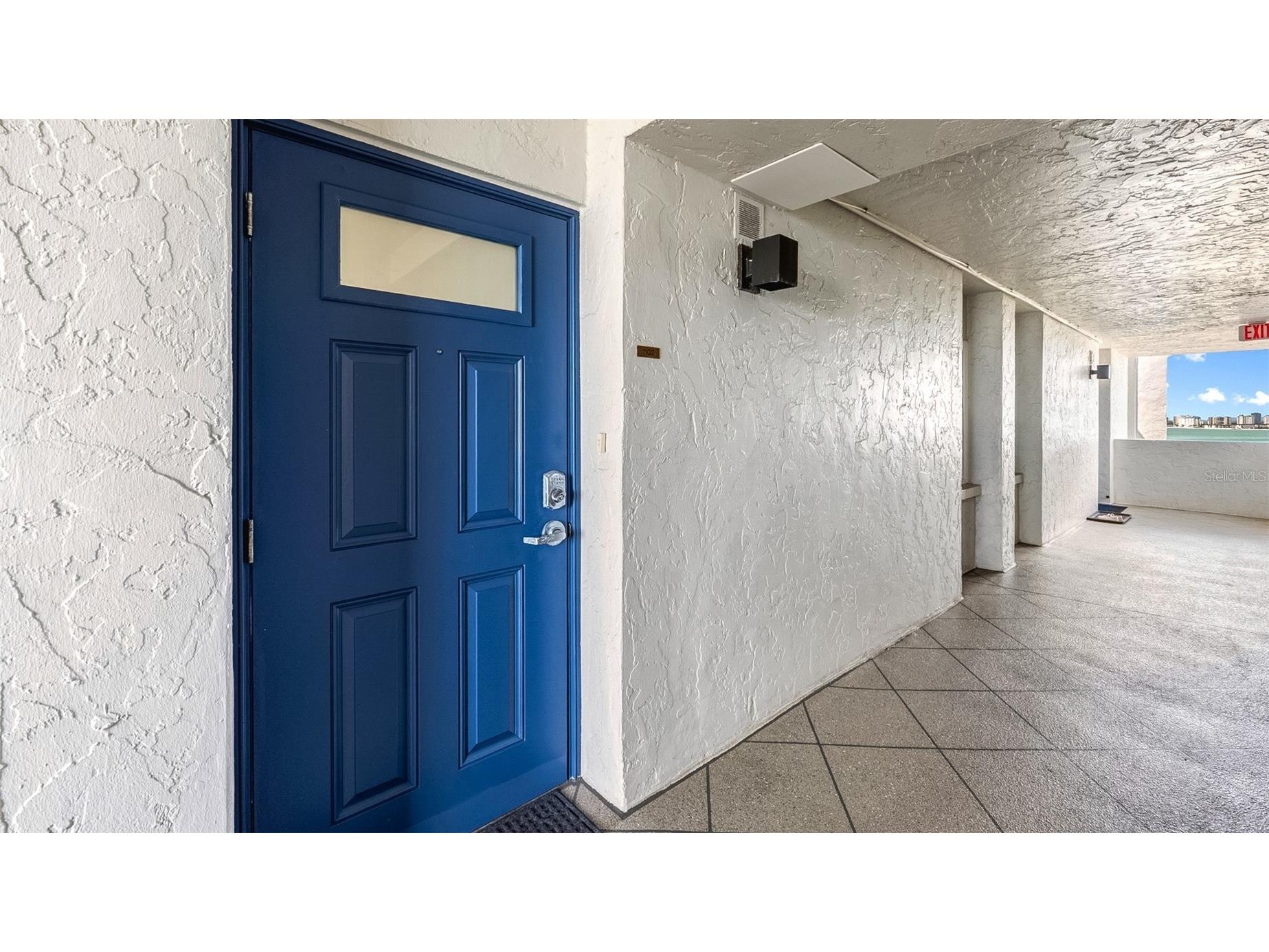 20 Whispering Sands Drive #1102 Sarasota FL 34242 A4685502 image3