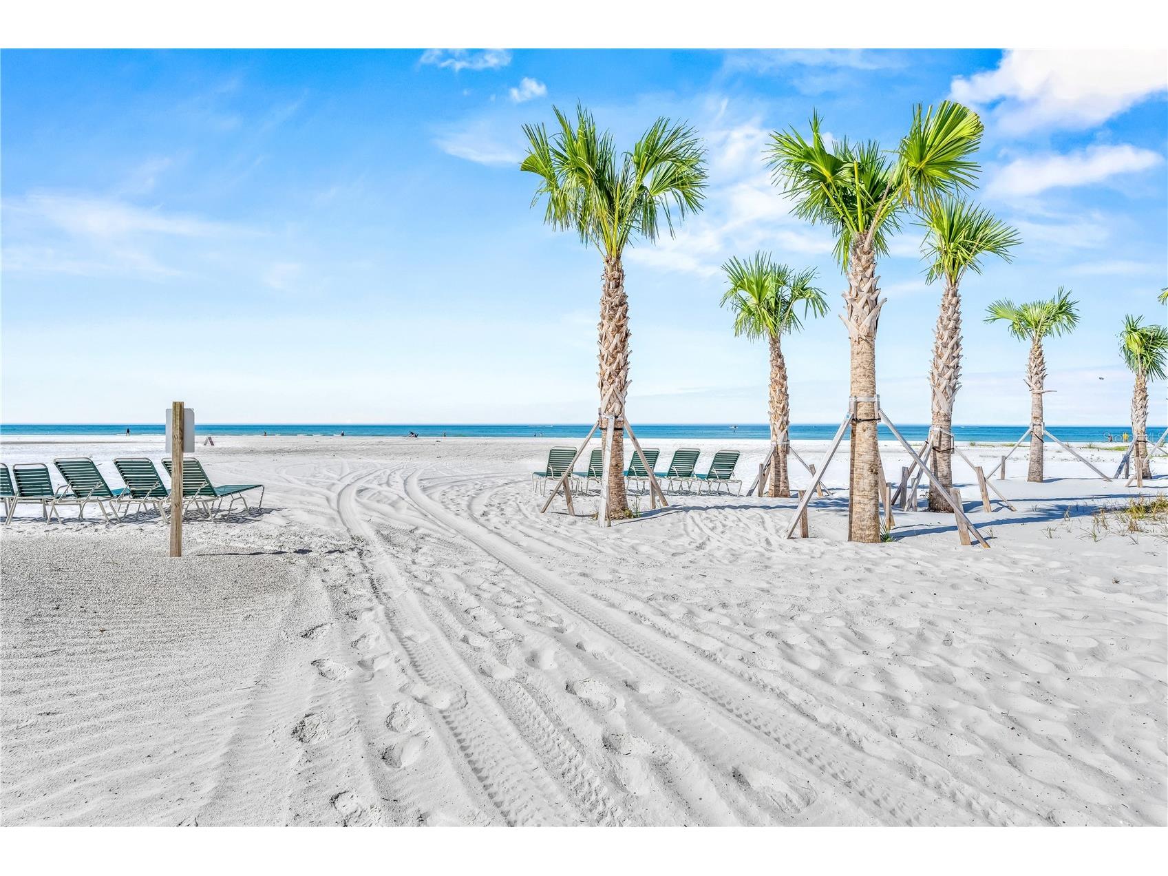 20 Whispering Sands Drive #1102 Sarasota FL 34242 A4685502 image45