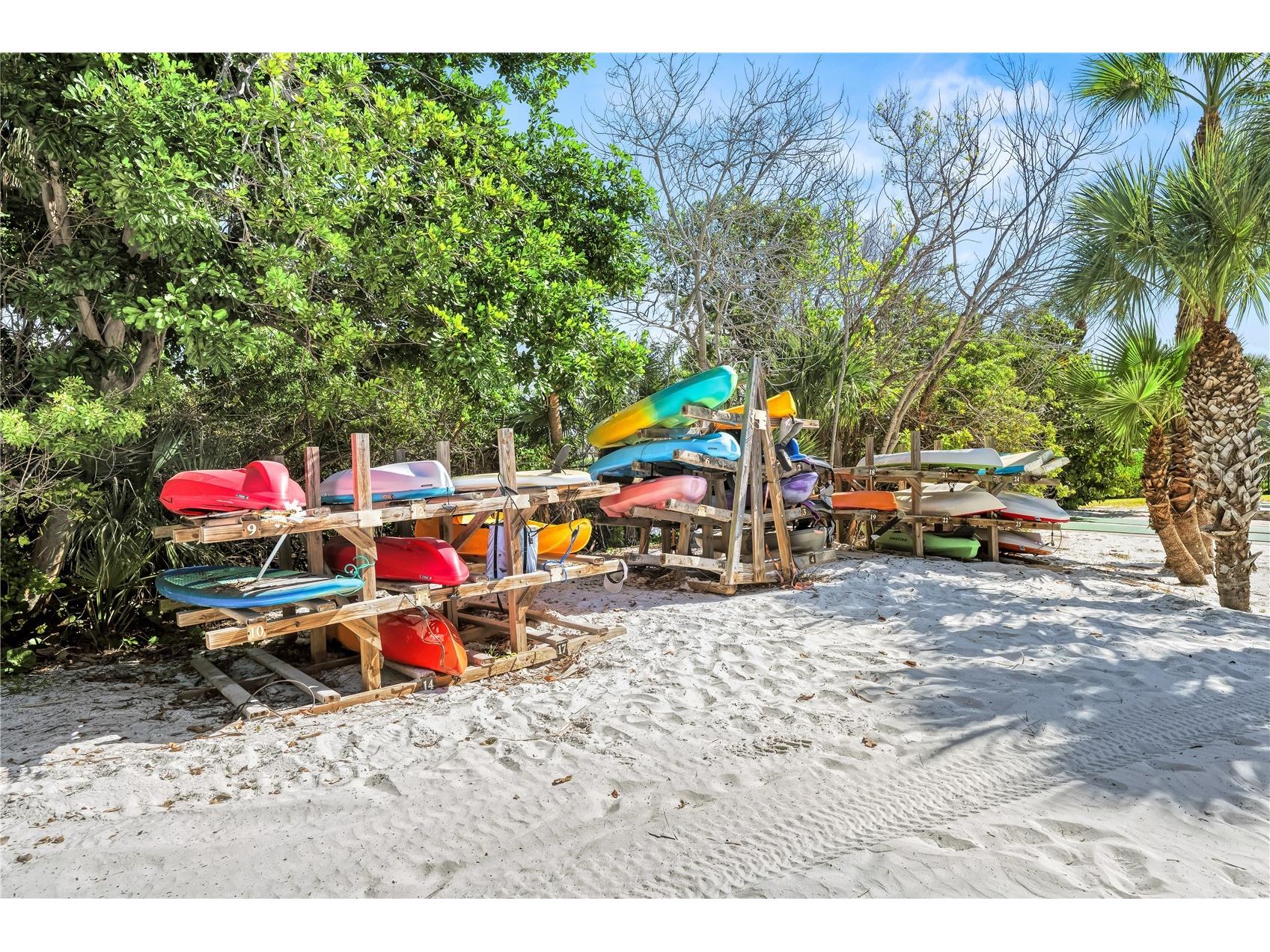 20 Whispering Sands Drive #1102 Sarasota FL 34242 A4685502 image51