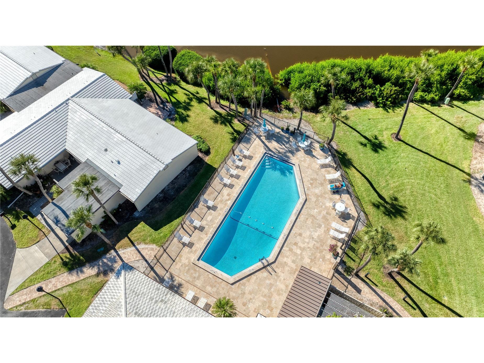 20 Whispering Sands Drive #1102 Sarasota FL 34242 A4685502 image52