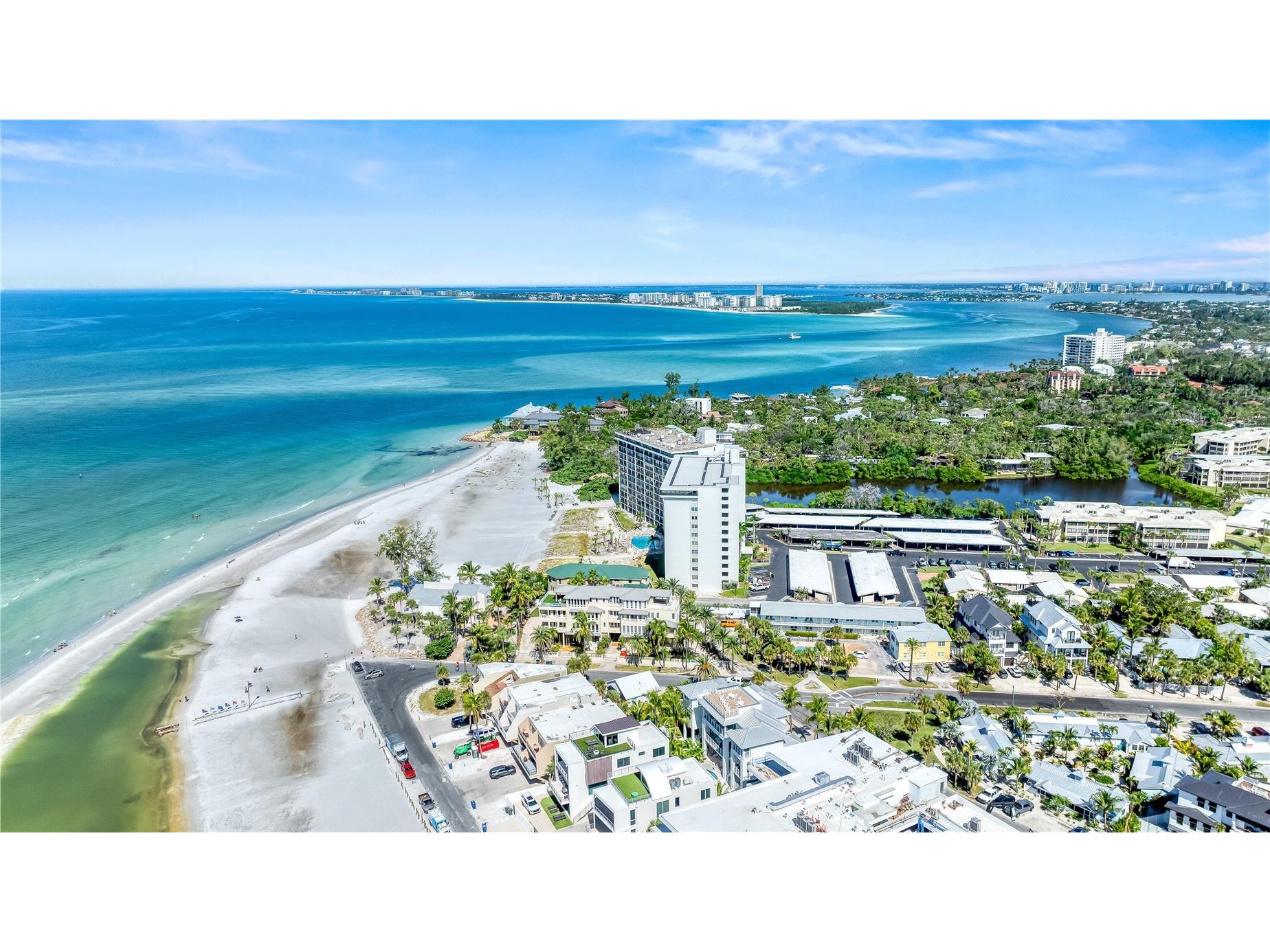 20 Whispering Sands Drive #1102 Sarasota FL 34242 A4685502 image54
