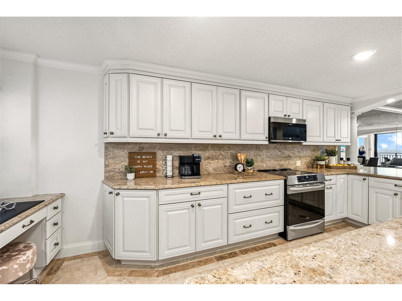 20 Whispering Sands Drive #1102 Sarasota FL 34242 A4685502 image8