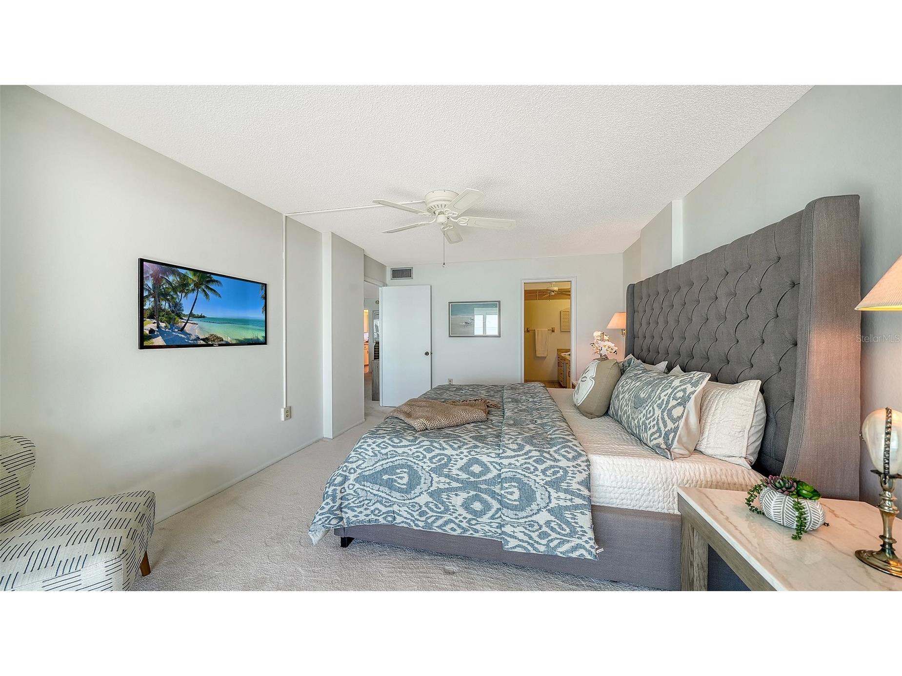 20 Whispering Sands Drive #1201 Sarasota FL 34242 - GULF OF AMERICA A4678026 image38