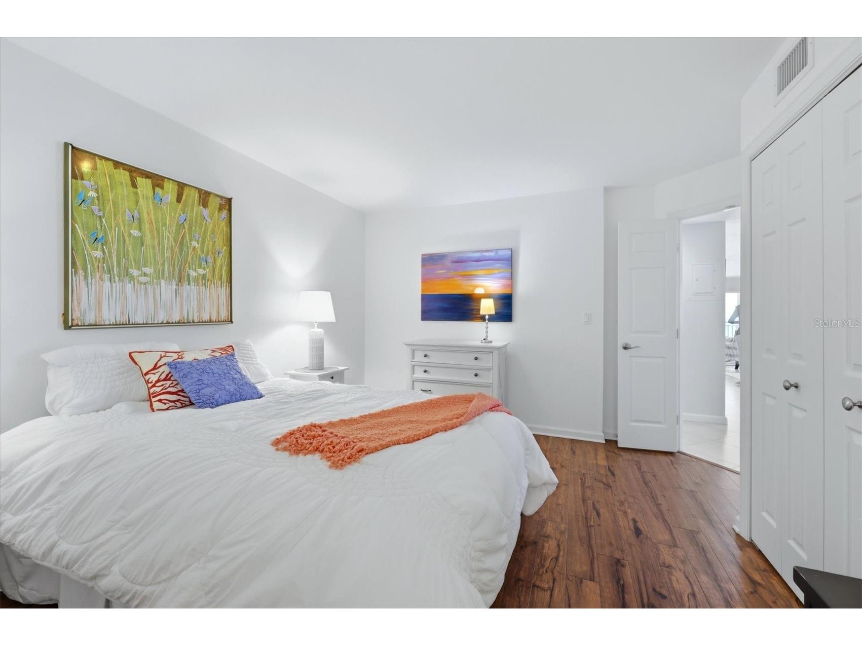 20 Whispering Sands Drive #501 Sarasota FL 34242 - GULF OF MEXICO A4697523 image33