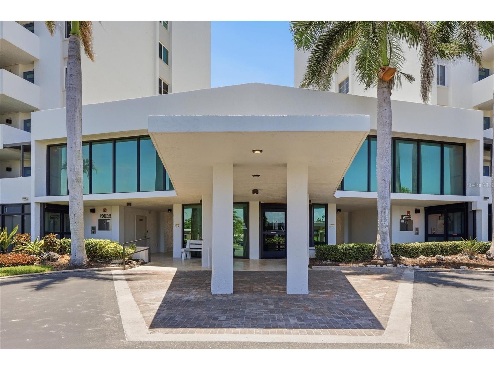 20 Whispering Sands Drive #501 Sarasota FL 34242 - GULF OF MEXICO A4697523 image7