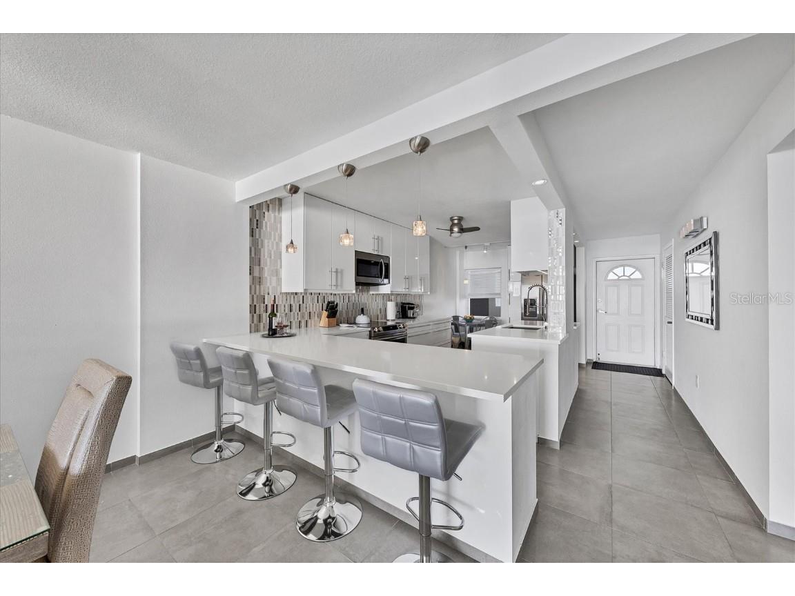 20 Whispering Sands Drive #903 Sarasota FL 34242 A4562777 image15