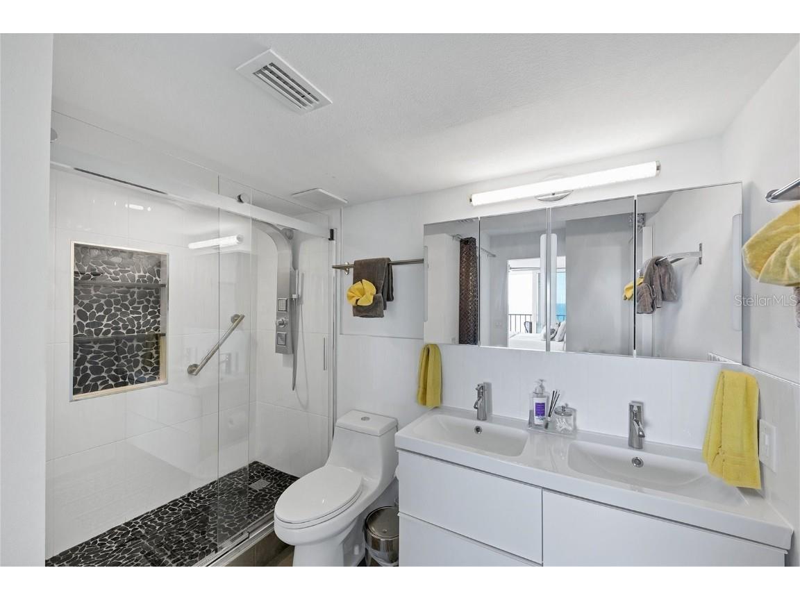 20 Whispering Sands Drive #903 Sarasota FL 34242 A4562777 image23