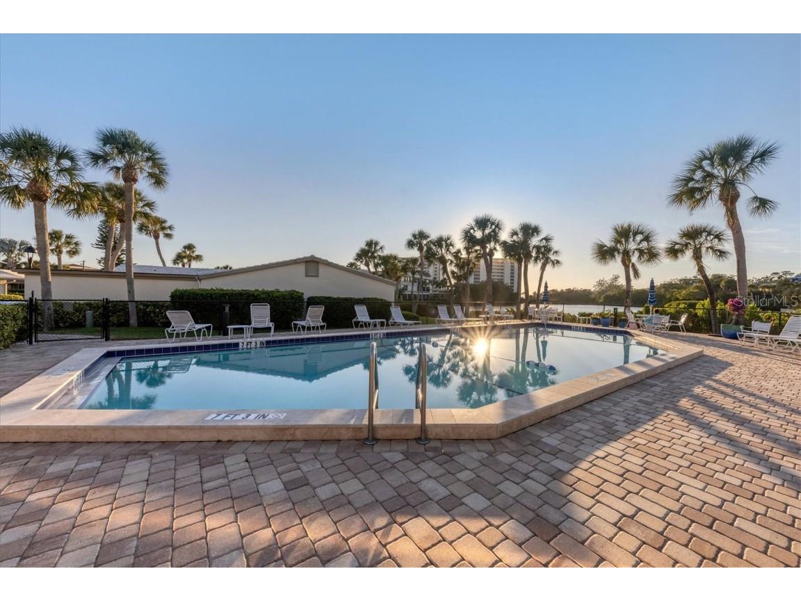 20 Whispering Sands Drive #903 Sarasota FL 34242 A4562777 image40