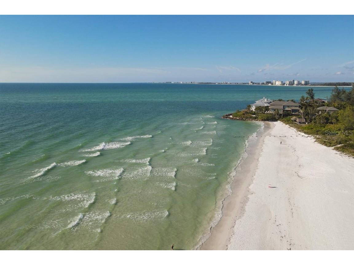 20 Whispering Sands Drive #903 Sarasota FL 34242 A4562777 image46