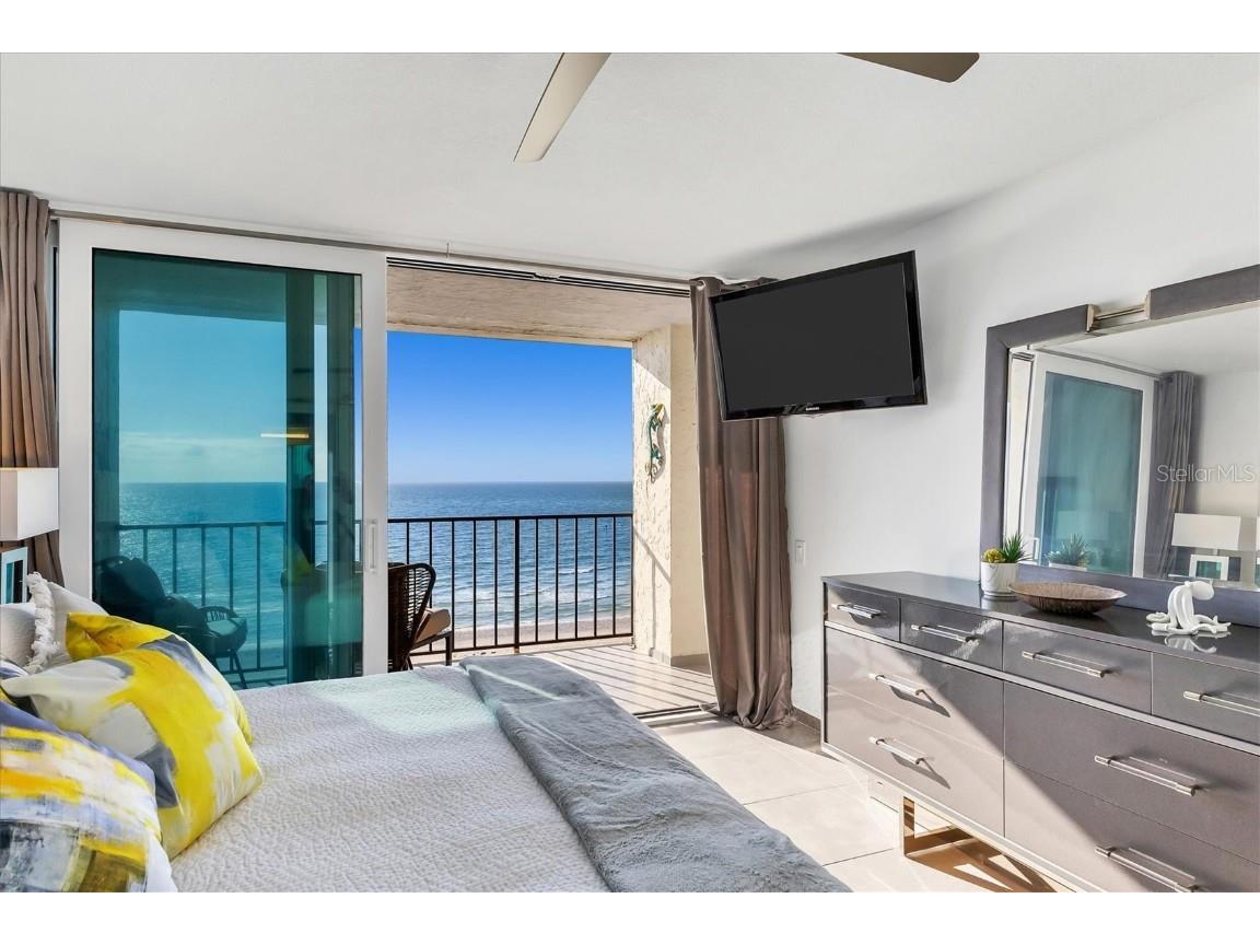 20 Whispering Sands Drive #903 Sarasota FL 34242 A4562777 image6