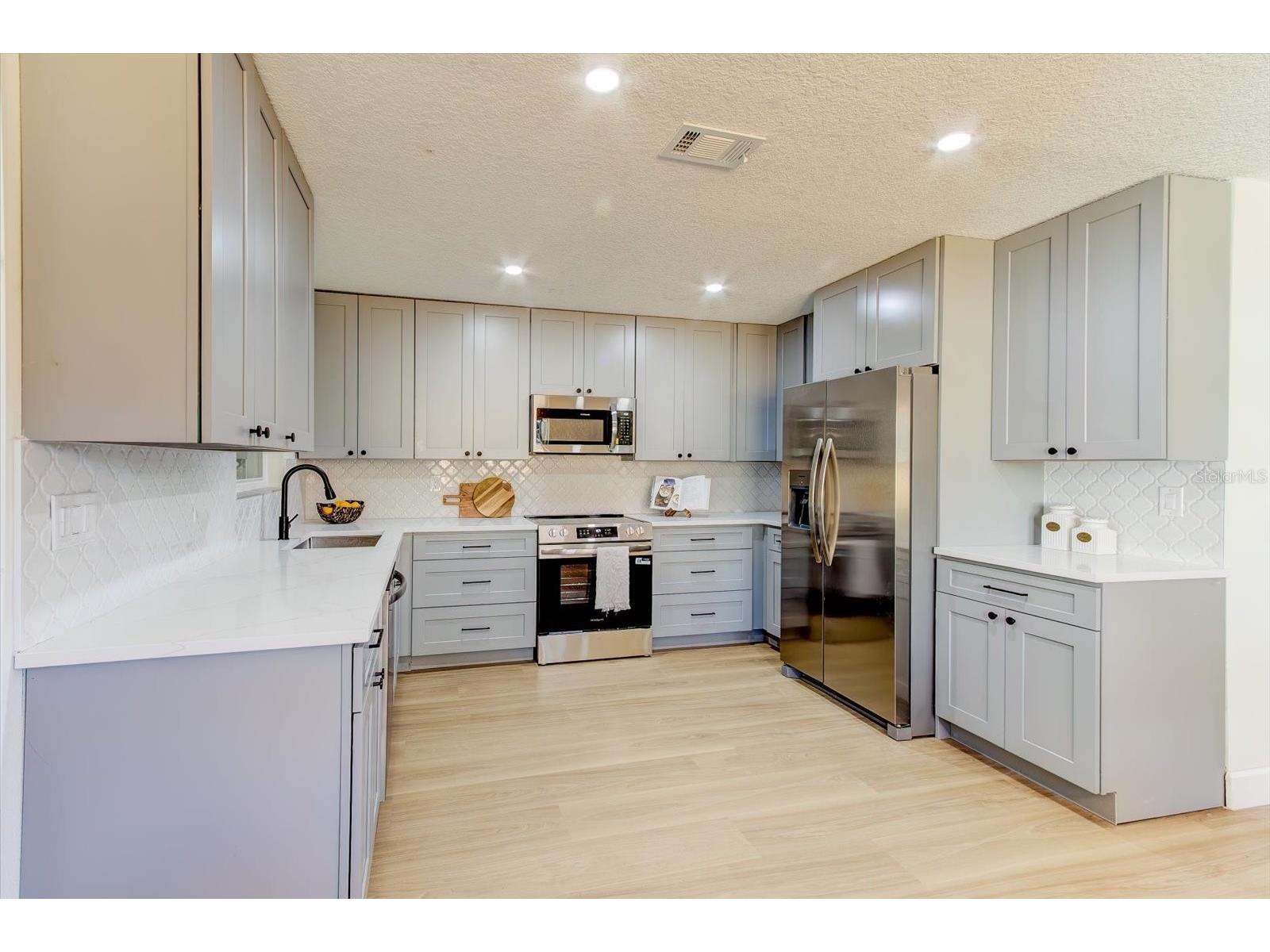20 Woodlands Circle Ormond Beach FL 32174 O6383022 image10