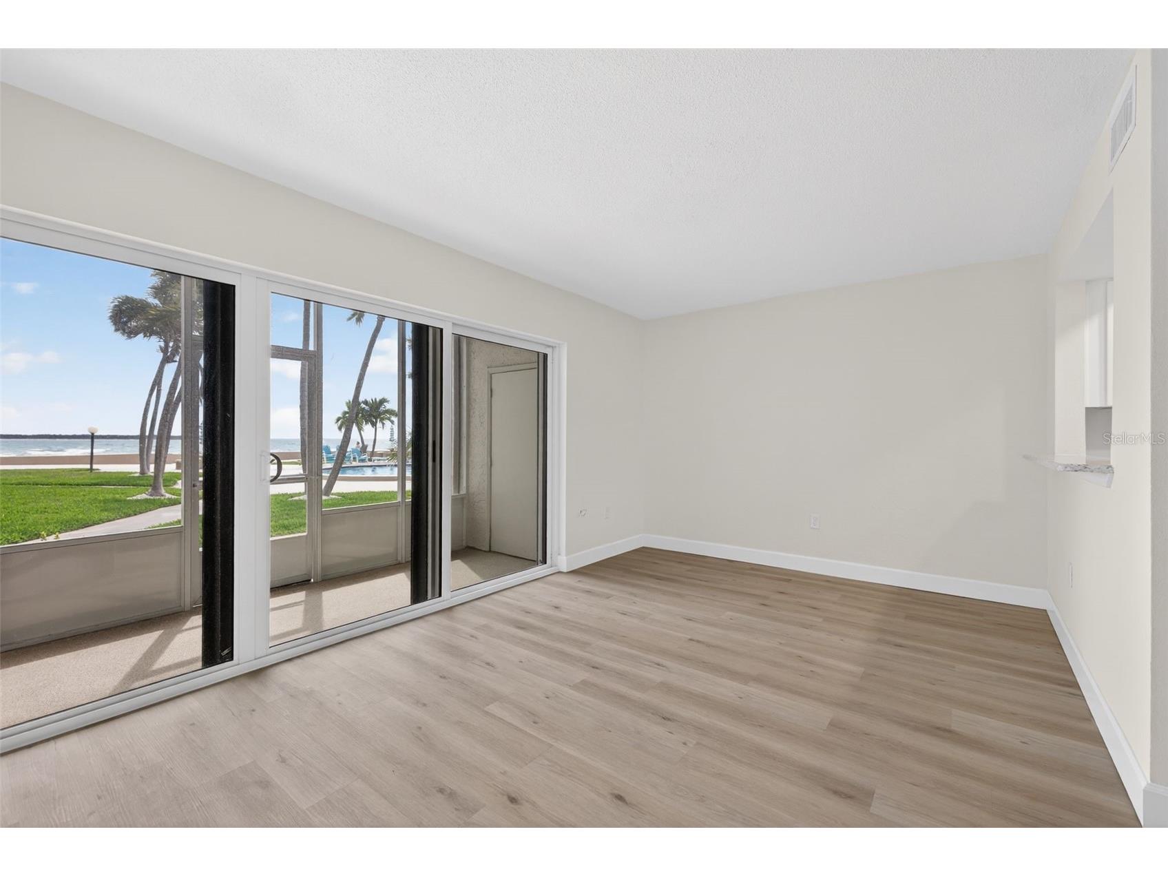 200 1st Avenue #107 Saint Pete Beach FL 33706 TB8488526 image11