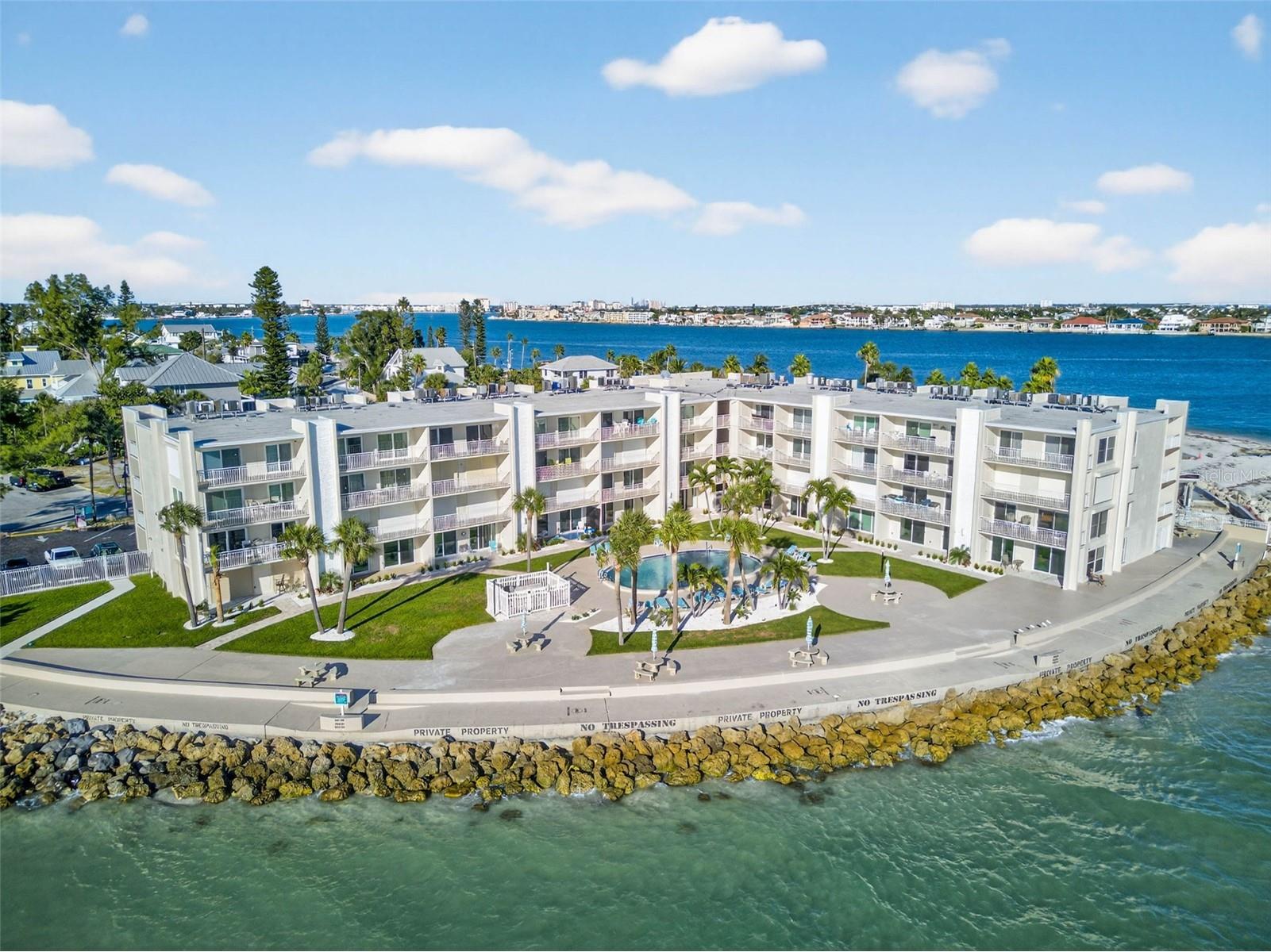 200 1st Avenue #111 Saint Pete Beach FL 33706 TB8440977 image38
