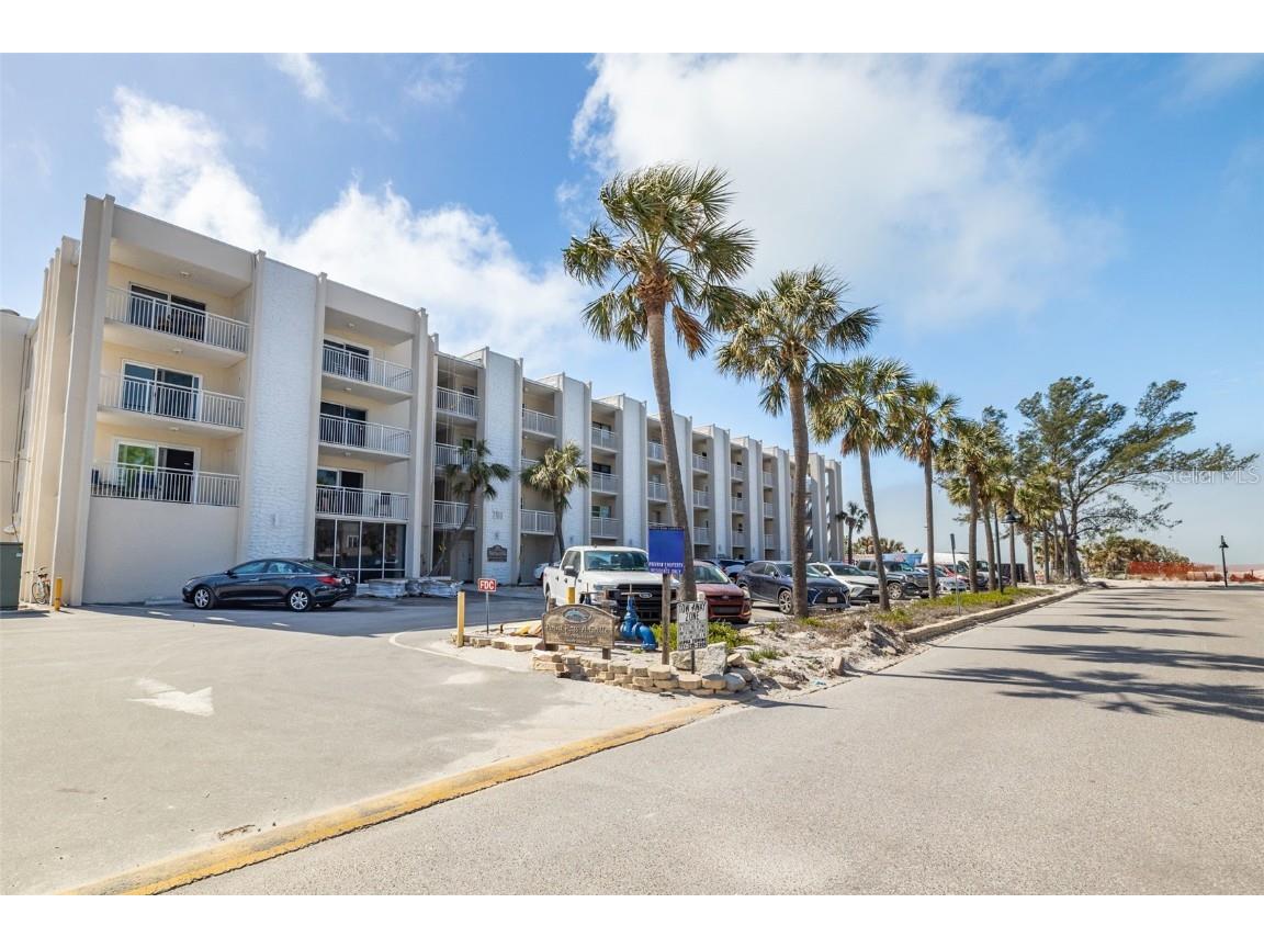 200 1st Avenue #212 Saint Pete Beach FL 33706 TB8357556 image3