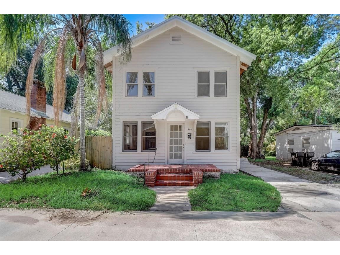 200 & 200 1/2 Hibiscus Court Orlando FL 32801 O6132723 image1