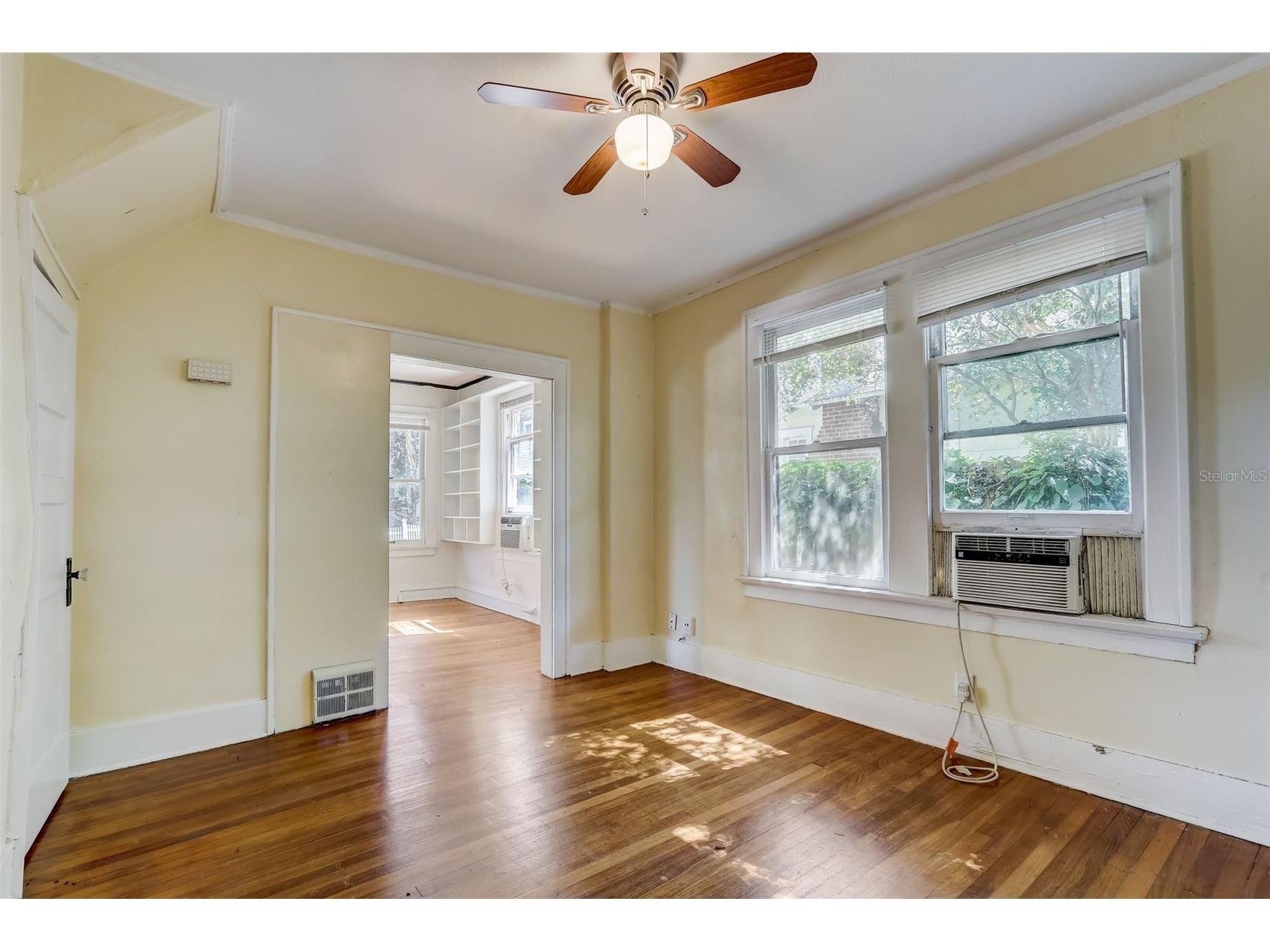 200 & 200 1/2 Hibiscus Court Orlando FL 32801 O6284765 image15