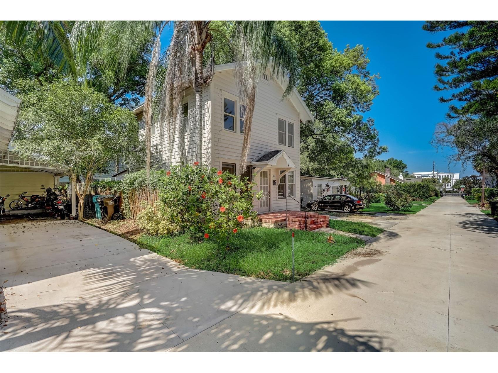 200 & 200 1/2 Hibiscus Court Orlando FL 32801 O6284765 image3