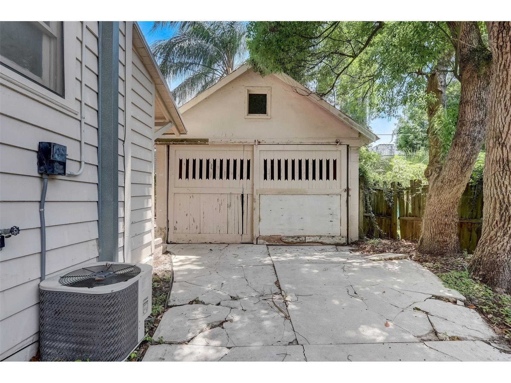 200 & 200 1/2 Hibiscus Court Orlando FL 32801 O6284765 image42