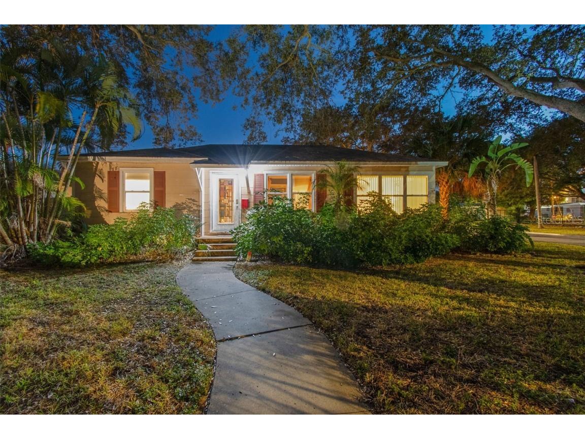 200 38th Avenue NE Saint Petersburg FL 33704 U8223299 image1