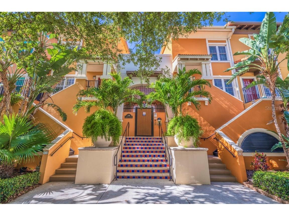 200 4th Avenue S #202 Saint Petersburg FL 33701 U8250585 image1