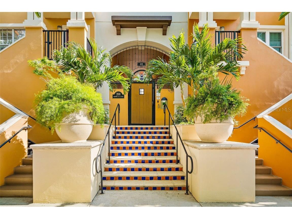 200 4th Avenue S #229 Saint Petersburg FL 33701 U8195044 image1