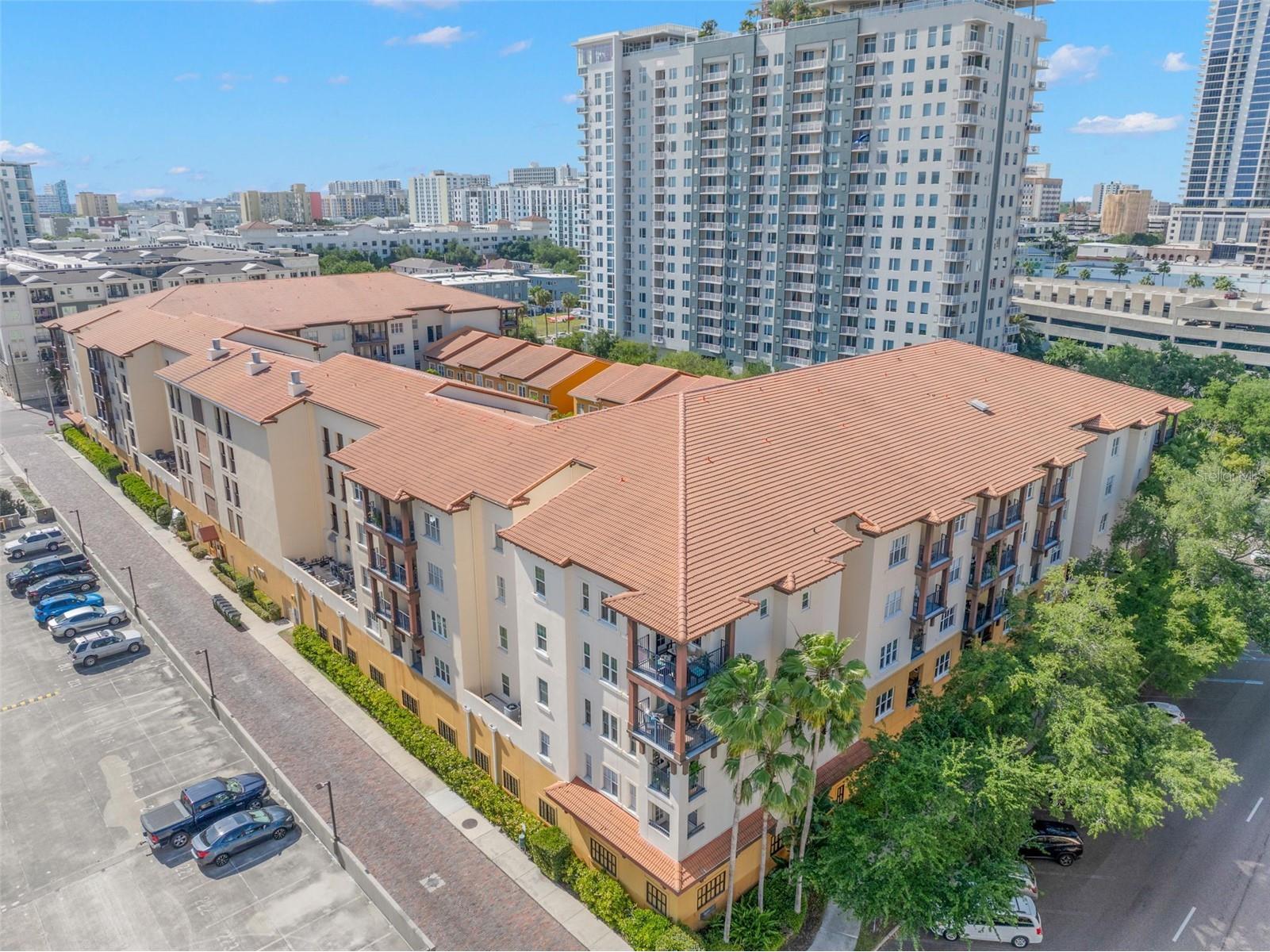 200 4th Avenue S #302 Saint Petersburg FL 33701 TB8501633 image1