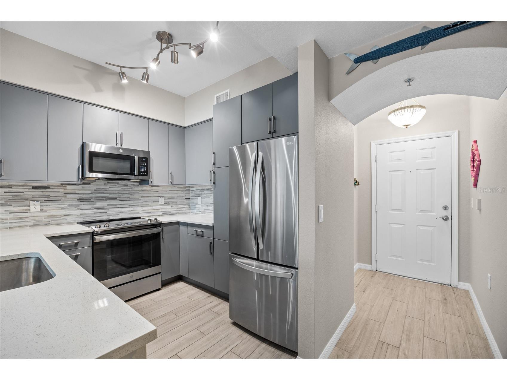 200 4th Avenue S #320 Saint Petersburg FL 33701 TB8482009 image7