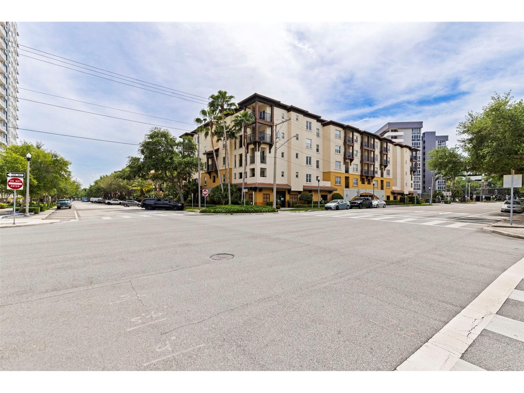200 4th Avenue S #321 Saint Petersburg FL 33701 TB8494155 image35