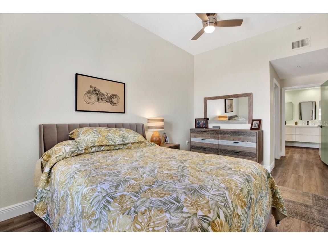 200 4th Avenue S #417 Saint Petersburg FL 33701 TB8431758 image12