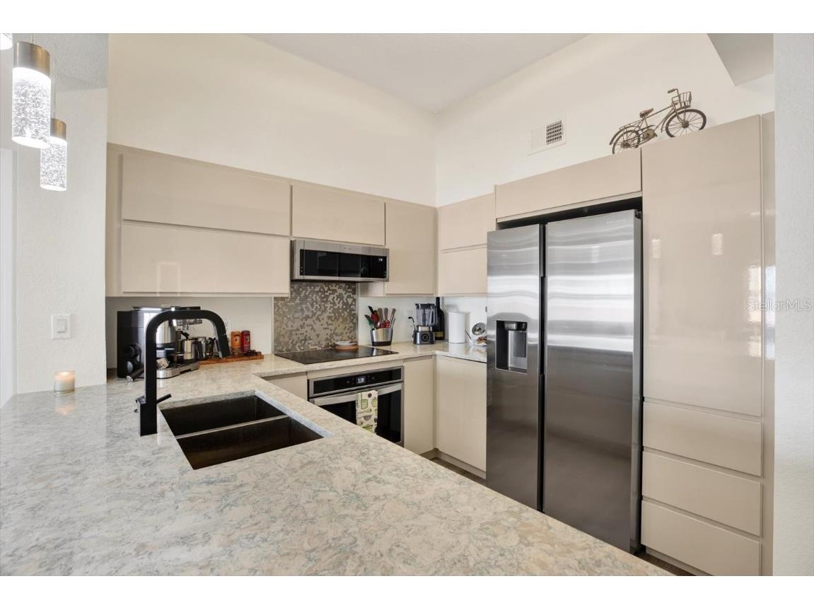 200 4th Avenue S #417 Saint Petersburg FL 33701 TB8431758 image17