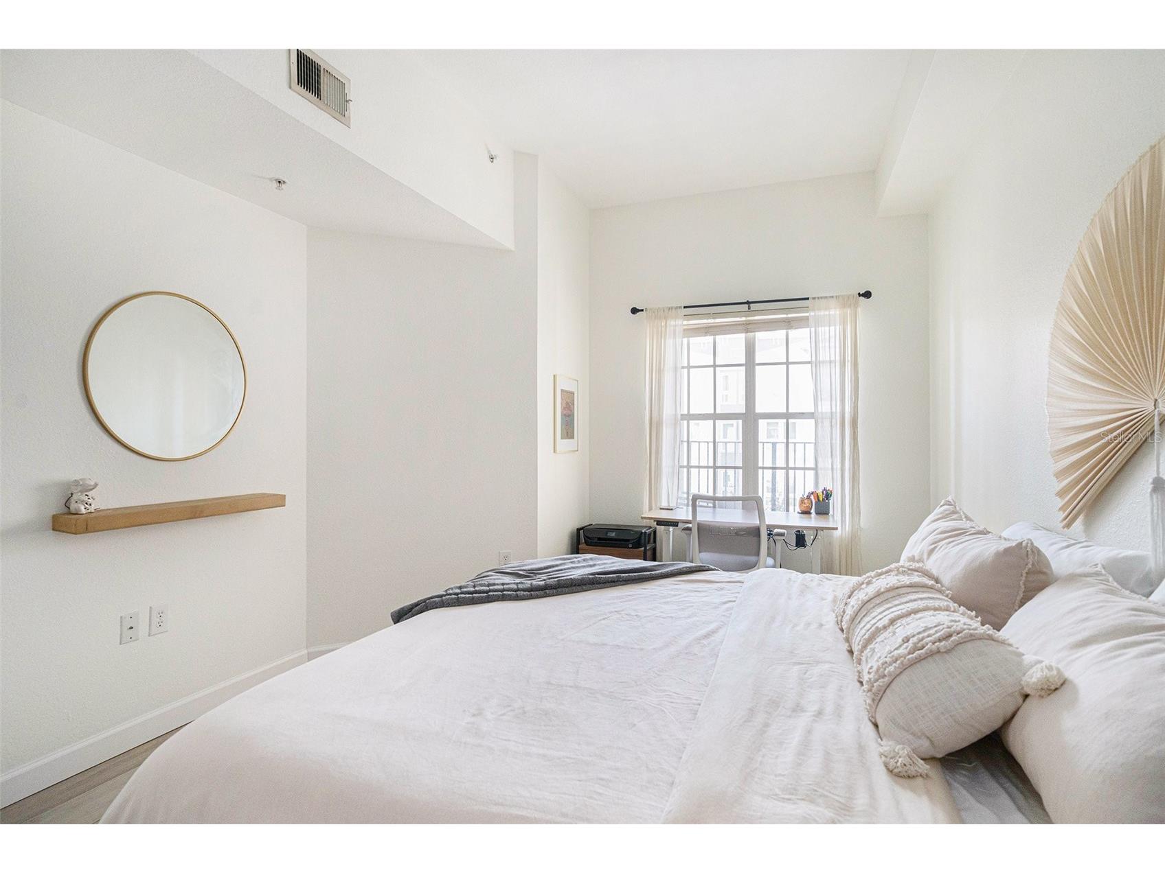 200 4th Avenue S #425 Saint Petersburg FL 33701 TB8434722 image15