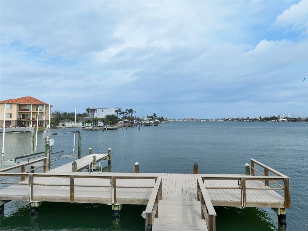 200 58th Avenue Saint Pete Beach FL 33706 TB8338210 image1
