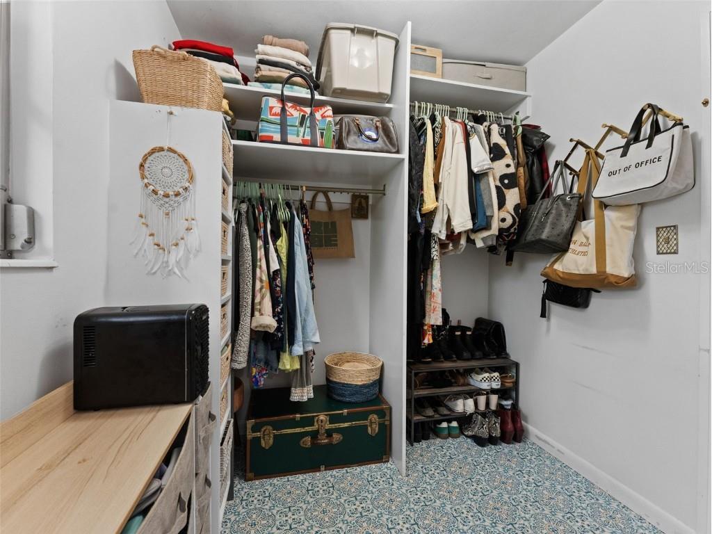 200 66th Street N Saint Petersburg FL 33710 TB8421027 image22