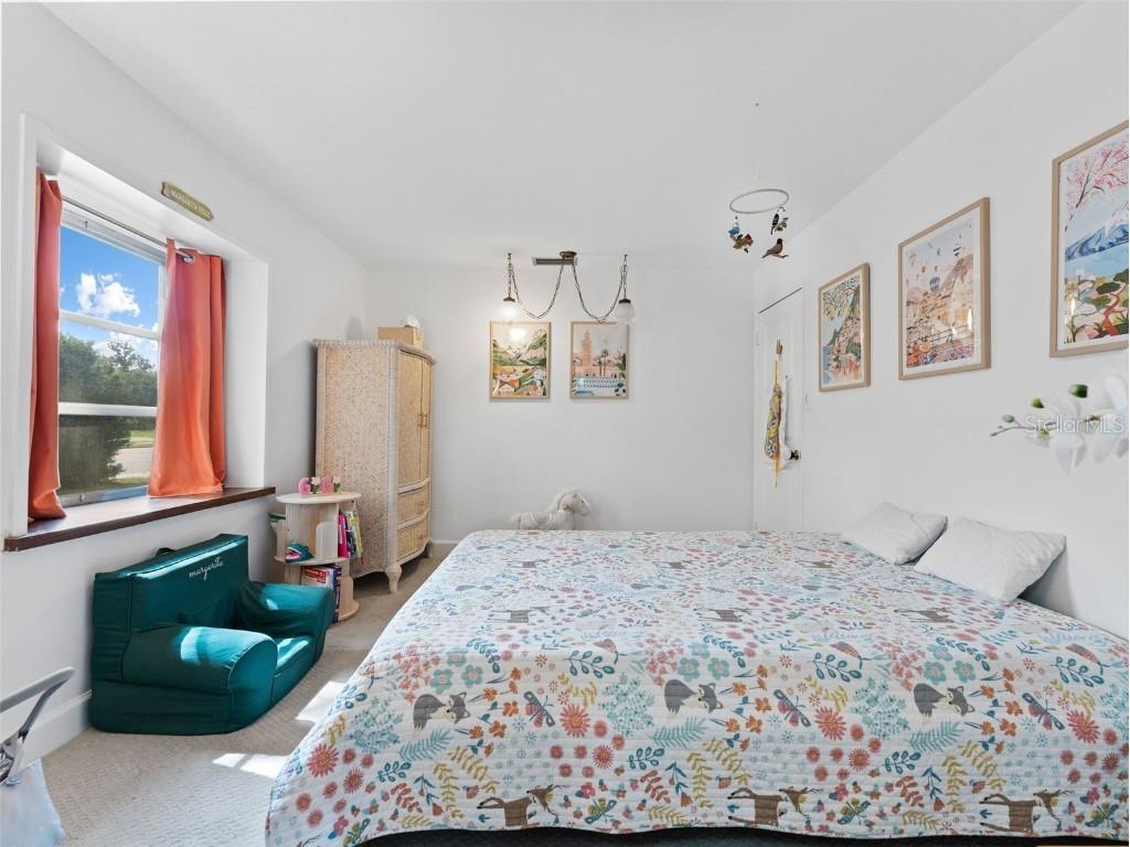 200 66th Street N Saint Petersburg FL 33710 TB8421027 image28