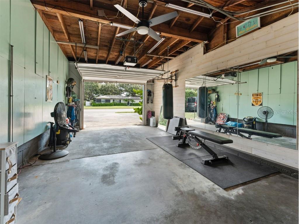 200 66th Street N Saint Petersburg FL 33710 TB8421027 image39