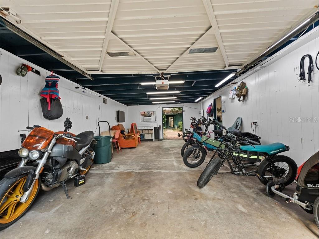 200 66th Street N Saint Petersburg FL 33710 TB8421027 image42