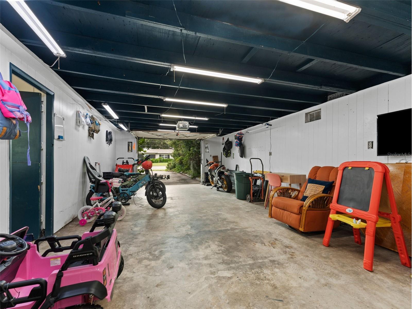 200 66th Street N Saint Petersburg FL 33710 TB8521977 image41