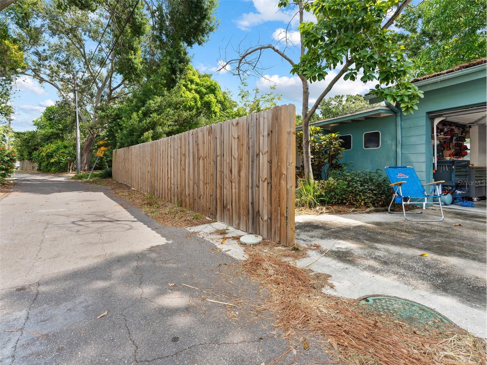 200 66th Street N Saint Petersburg FL 33710 TB8521977 image51