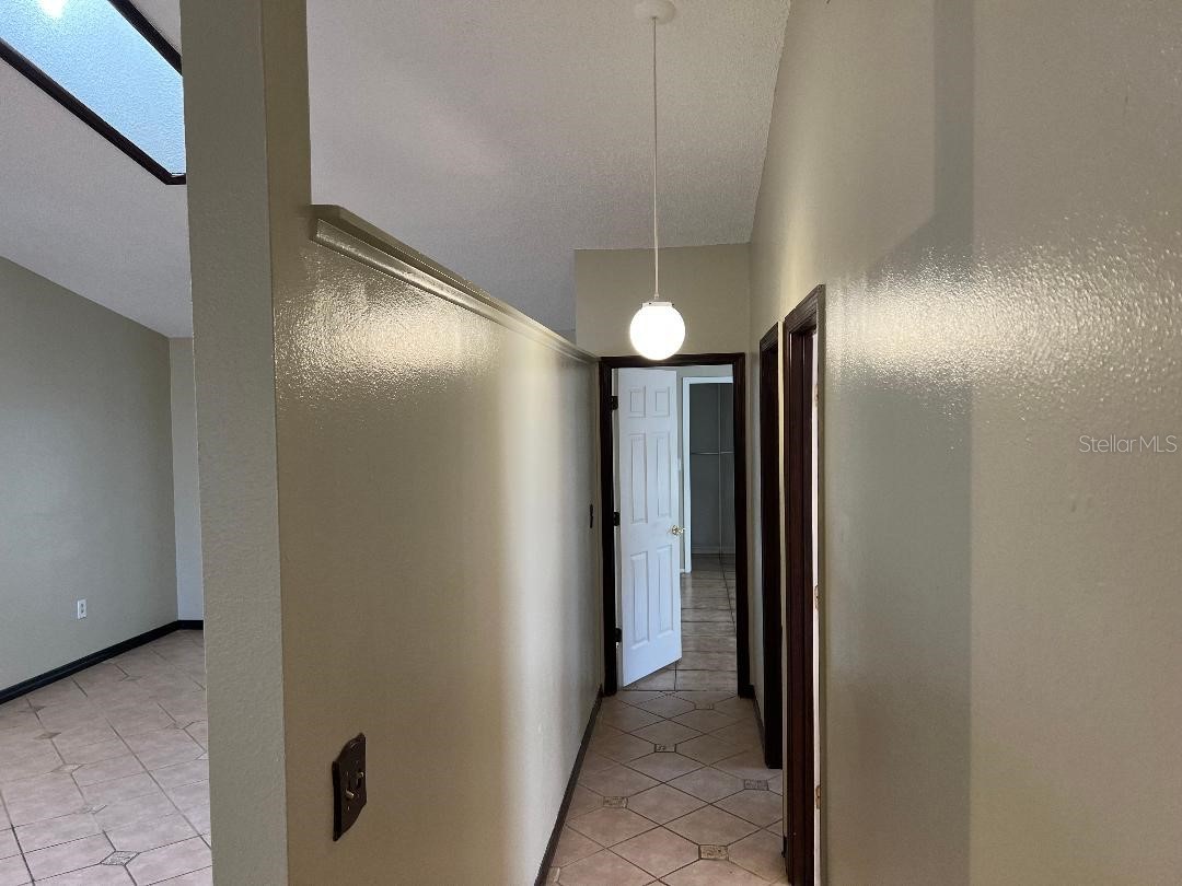 200 Arbor Drive W Palm Harbor FL 34683 TB8482438 image30