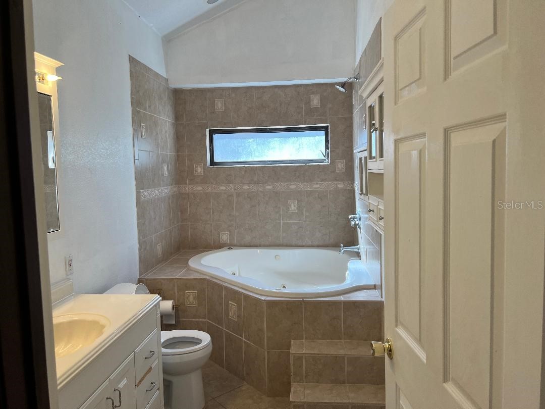 200 Arbor Drive W Palm Harbor FL 34683 TB8482467 image35